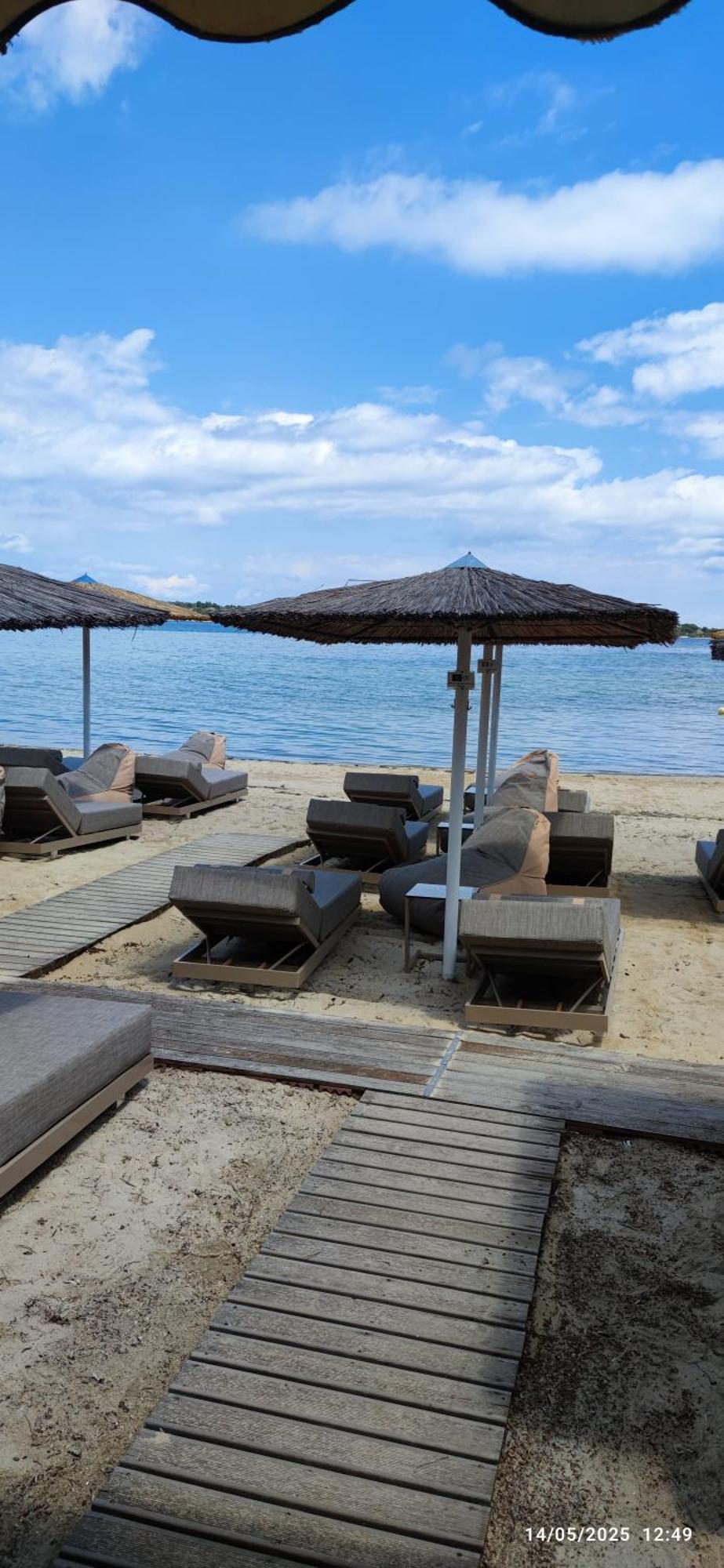 Haus Platanos Apartments & Bungalows By The Sea 보우르보우로우 외부 사진